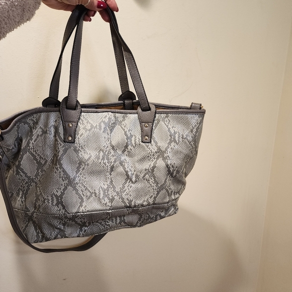 LOUENHIDE Gray Snake Print Large Tote Bag - Picture 3 of 13